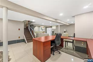 15 Putnam Pl, Clifton, NJ 07011 - Photo 24