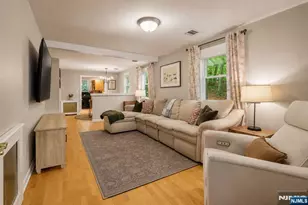 90 Highland St, Park Ridge, NJ 07656 - Photo 8