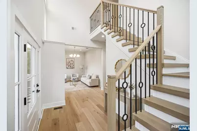 34 Crestview Hill Road, Livingston, NJ 07039 - Photo 14