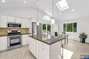 4-25 Boyd Ave, Fair Lawn, NJ 07410 - Photo 2
