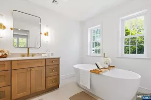 37 Congressional Pkwy, Livingston, NJ 07039 - Photo 14