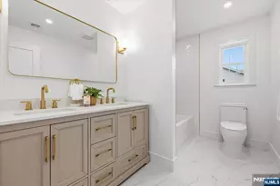 37 Congressional Pkwy, Livingston, NJ 07039 - Photo 20