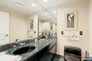 900 Palisade Ave 4F, Fort Lee, NJ 07024 - Photo 20