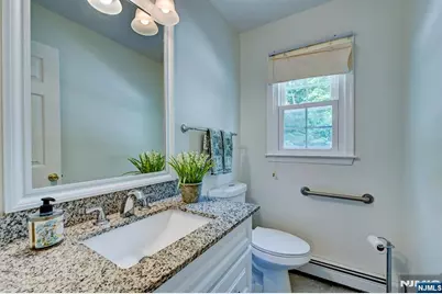 2 Pembroke Court, Jefferson Township, NJ 07438 - Photo 8