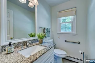 2 Pembroke Ct, Jefferson Township, NJ 07438 - Photo 8