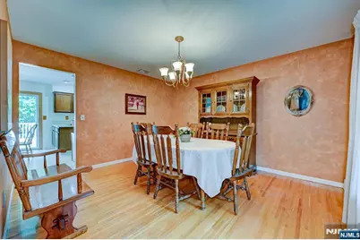 2 Pembroke Court, Jefferson Township, NJ 07438 - Photo 6