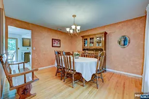 2 Pembroke Ct, Jefferson Township, NJ 07438 - Photo 6