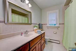 2 Pembroke Ct, Jefferson Township, NJ 07438 - Photo 18