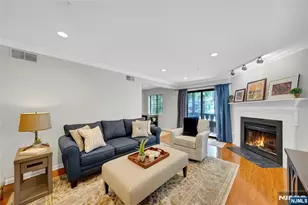 3404 Whittier Ct, Mahwah, NJ 07430 - Photo 6