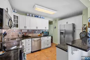 151 Prospect Ave 9D, Hackensack, NJ 07601 - Photo 12