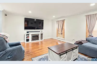 36 Byrnes Lane, Sayreville, NJ 08872 - Photo 6