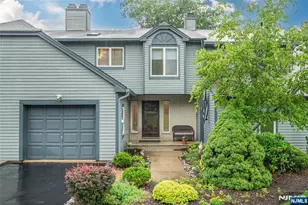 15 Fair Ridge Ct, Wayne, NJ 07470 - Photo 2