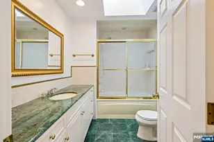 312B 13th Street 2, Palisades Park, NJ 07650 - Photo 20