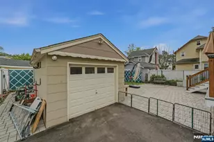 198 Preston St, Ridgefield Park, NJ 07660 - Photo 30