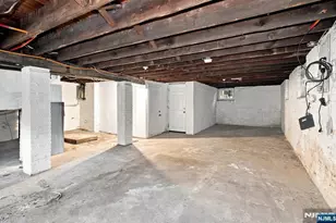 120 Rose Terrace, Newark, NJ 07108 - Photo 26