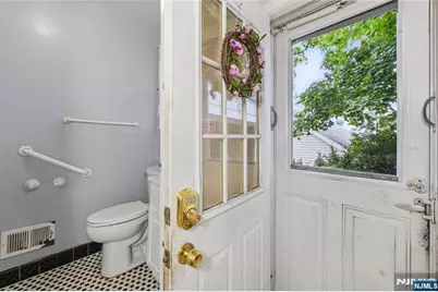 10 Reid Avenue, Bloomfield, NJ 07003 - Photo 16