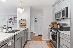 350 7th 3F, Hoboken, NJ 07030 - Photo 6