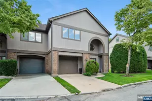 18 Maltese Dr, Fair Lawn, NJ 07410 - Photo 18