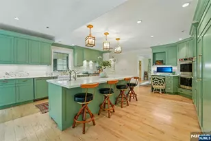 26 Bradrick Ln, Allendale, NJ 07401 - Photo 14
