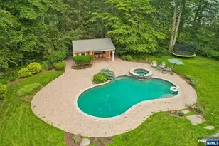 26 Bradrick Ln, Allendale, NJ 07401 - Photo 44