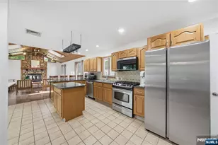 74 Davis Dr, Tenafly, NJ 07670 - Photo 8