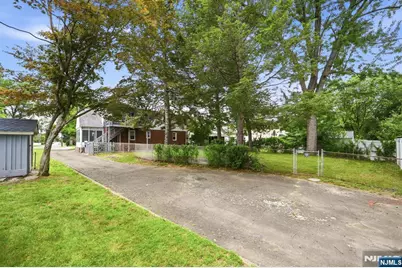 80 Highland Avenue, Emerson, NJ 07630 - Photo 34