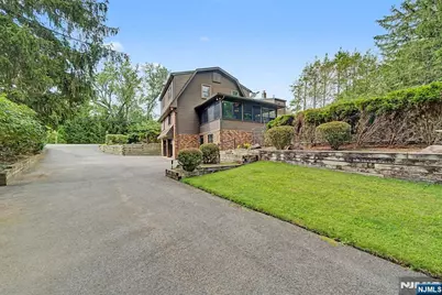 812 Mountain Avenue, Wyckoff Township, NJ 07481 - Photo 42