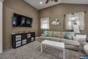 123 Oak St, Rockaway Township, NJ 07801 - Photo 16