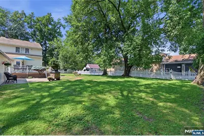 442 Riverview Drive, Totowa, NJ 07512 - Photo 38