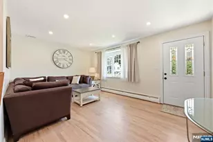 119 Ploch Rd, Clifton, NJ 07013 - Photo 8