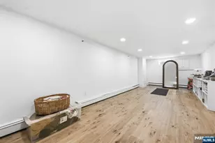 119 Ploch Rd, Clifton, NJ 07013 - Photo 24