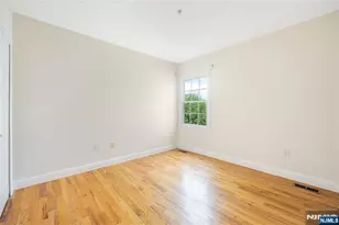 337 The Promenade 337, Edgewater, NJ 07020 - Photo 22