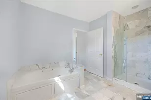 337 The Promenade 337, Edgewater, NJ 07020 - Photo 18