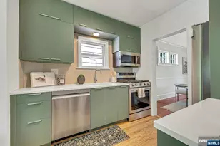 148 Essex Ave, Glen Ridge, NJ 07028 - Photo 26