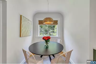 148 Essex Avenue, Glen Ridge, NJ 07028 - Photo 32