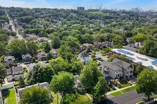 544 Abbott Ave, Ridgefield, NJ 07657 - Photo 8