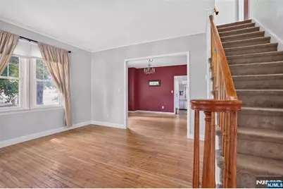 322 Romain Avenue, Pompton Lakes, NJ 07442 - Photo 4