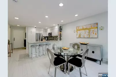 727 Mainsail Lane 727 #727, Secaucus, NJ 07094 - Photo 6