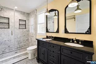 1074 Colfax Ave, Pompton Lakes, NJ 07442 - Photo 22