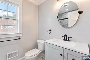 1074 Colfax Ave, Pompton Lakes, NJ 07442 - Photo 18