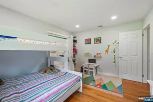31 Surrey Dr, Wayne, NJ 07470 - Photo 22