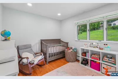 31 Surrey Drive, Wayne, NJ 07470 - Photo 18