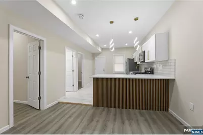 172 Godwin Avenue, Paterson, NJ 07501 - Photo 8