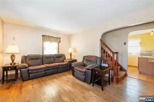 98 Tuella Ave, Elmwood Park, NJ 07407 - Photo 10