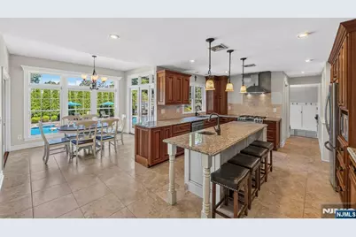 6 Park Lane, Jefferson Township, NJ 07438 - Photo 12