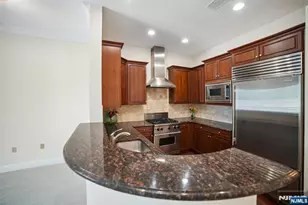 4101 Piermont 1203, Tenafly, NJ 07670 - Photo 10