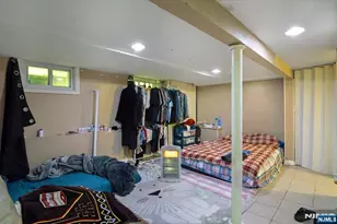 22 Tuttle St, Wallington, NJ 07057 - Photo 14