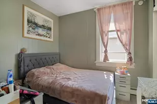 22 Tuttle St, Wallington, NJ 07057 - Photo 26