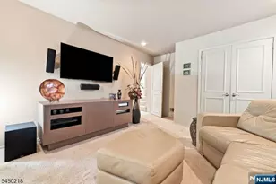 18 Druid Hill Dr, Parsippany, NJ 07054 - Photo 30