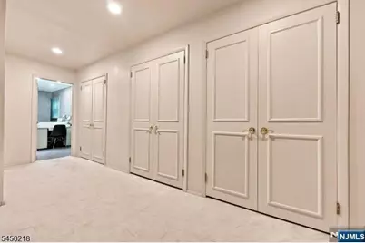 18 Druid Hill Drive, Parsippany, NJ 07054 - Photo 32